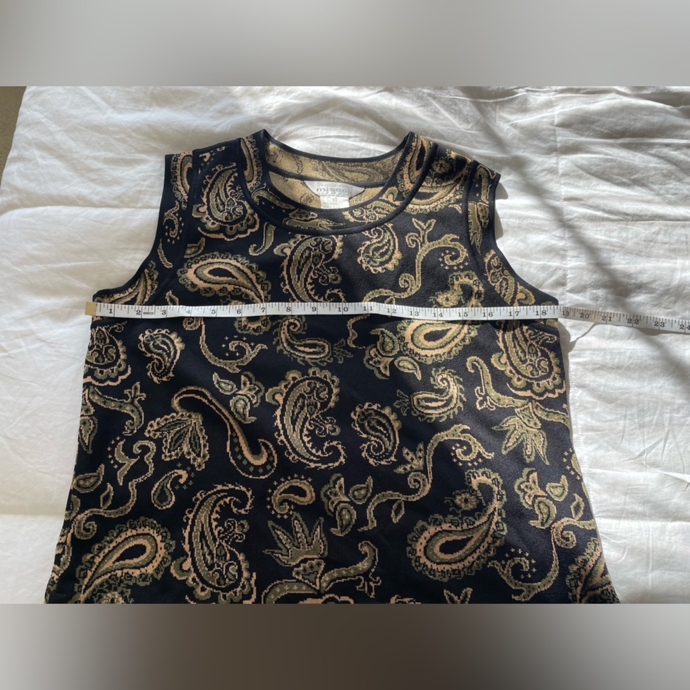Exclusively Misook Black Sleeveless Paisley Knit Top – Size M - Picture 7 of 7